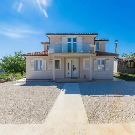 Luna Maris By Interhome Umag