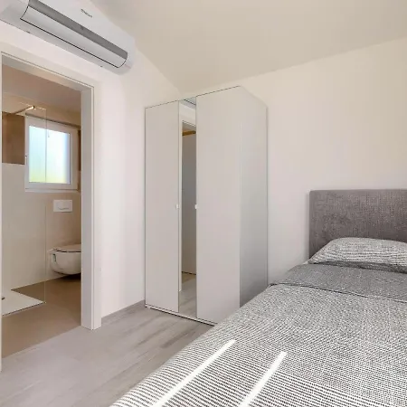 Luna Maris By Interhome