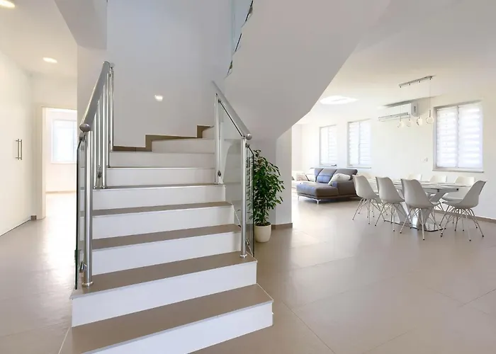 Luna Maris By Interhome