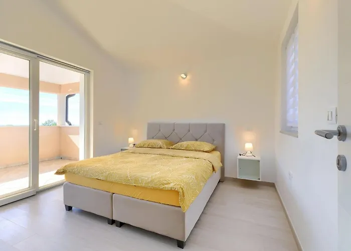 Luna Maris By Interhome * Umag