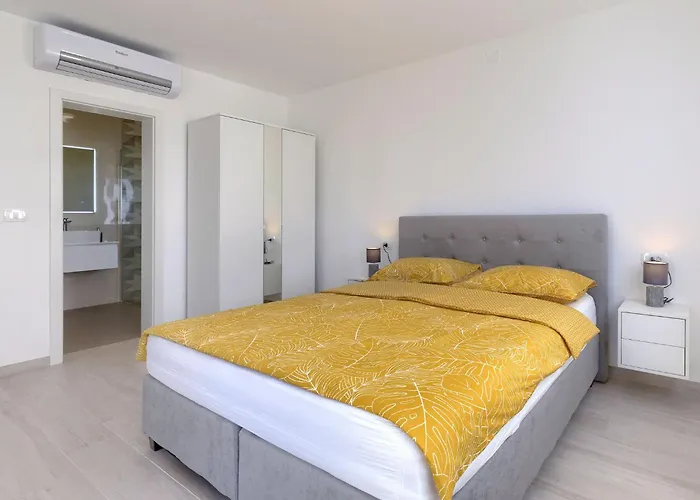 Luna Maris By Interhome * Umag