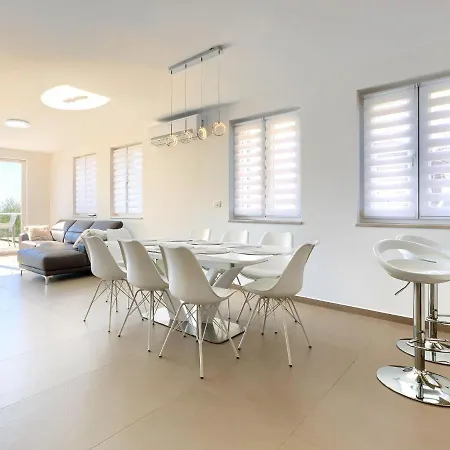 Luna Maris By Interhome Umag