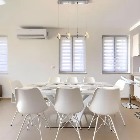Luna Maris By Interhome Feriehus Umag